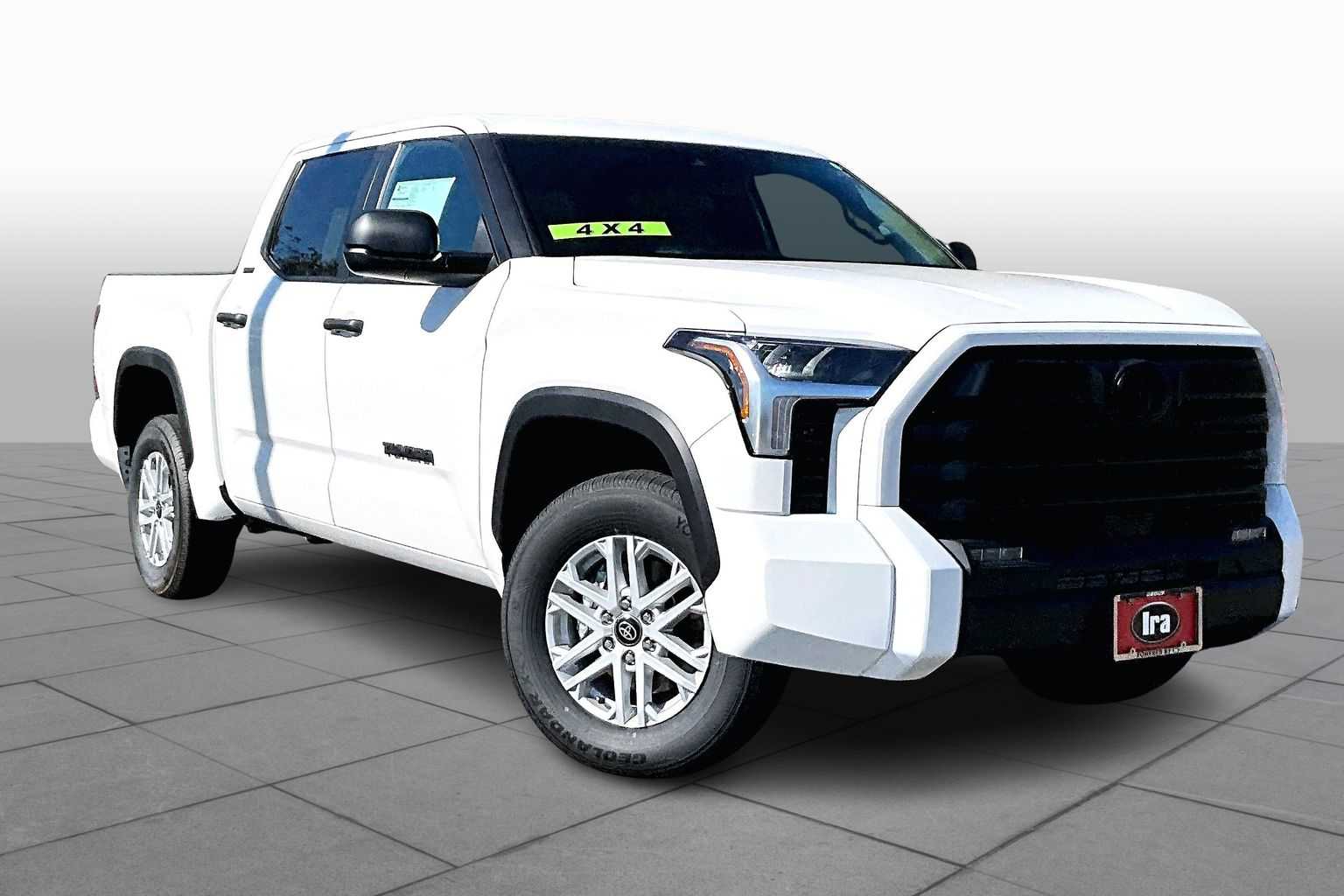2025 Toyota Tundra SR5 CrewMax photo 2