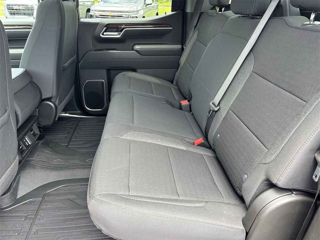 2025 Gmc Sierra 1500 SLE photo 16
