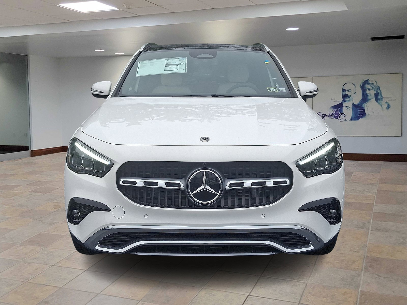 2026 Mercedes Benz GLA 250 4MATIC photo 2