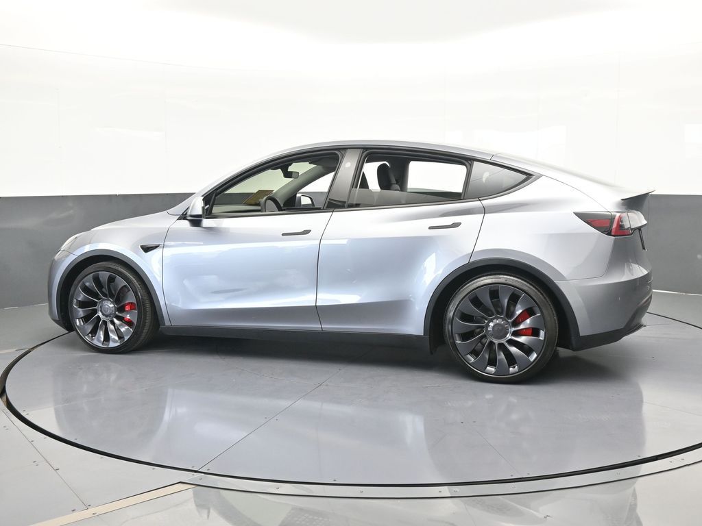 Used 2024 Tesla Model Y Performance with VIN 7SAYGDEF4RA317149 for sale in Miami Lakes, FL
