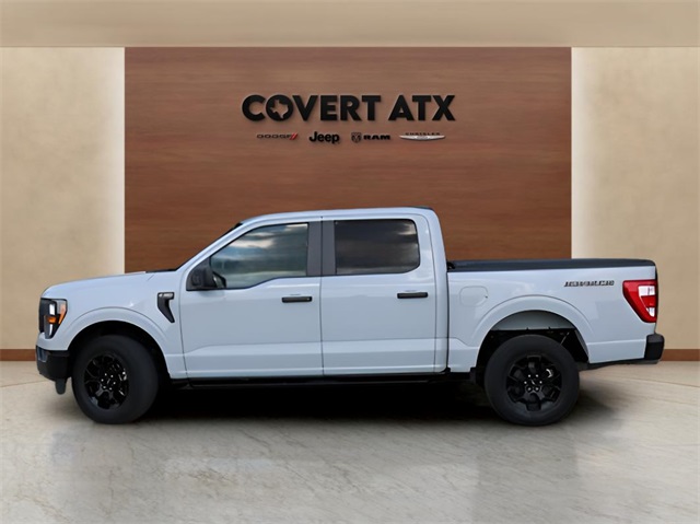 2023 Ford F-150 XL photo 2