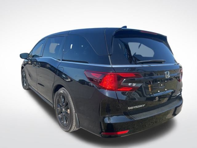 2023 Honda Odyssey Sport photo 3