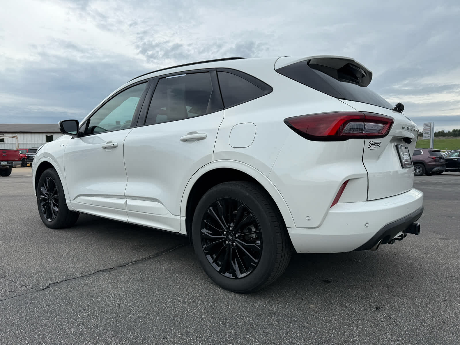 2023 Ford Escape ST-Line Elite photo 3