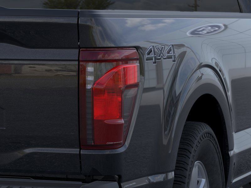 2025 Ford F-150 XL photo 17