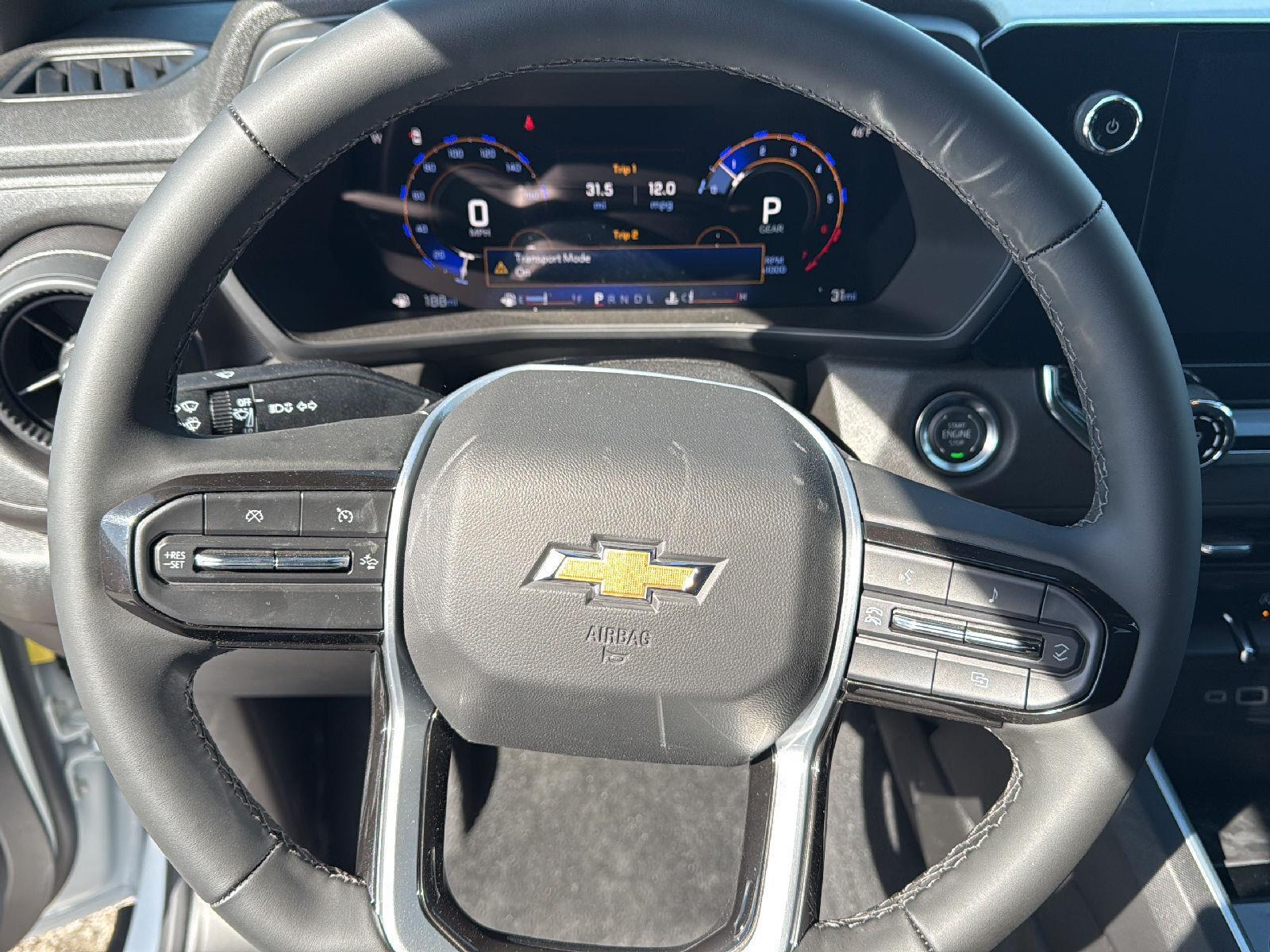 2025 Chevrolet Colorado LT photo 14