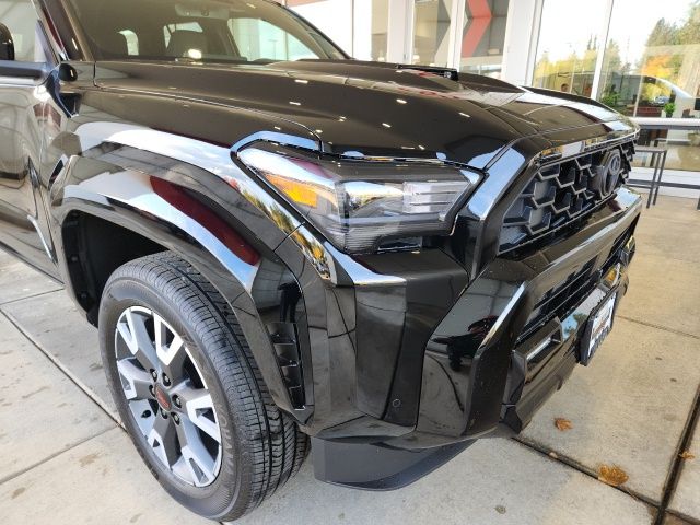 2025 Toyota 4Runner TRD Sport Premium photo 3