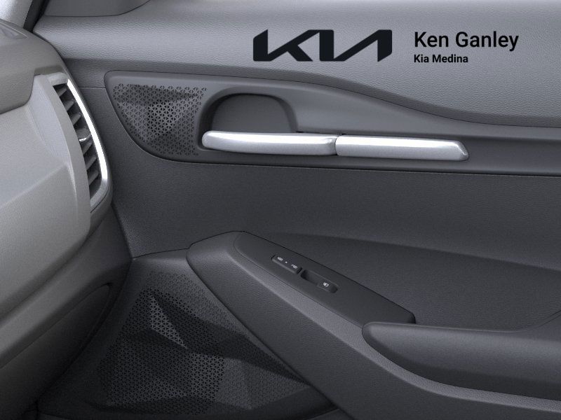 2026 Kia Seltos LX photo 23