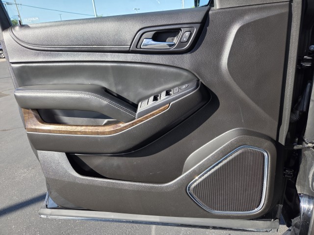 2016 Chevrolet Tahoe LS photo 17
