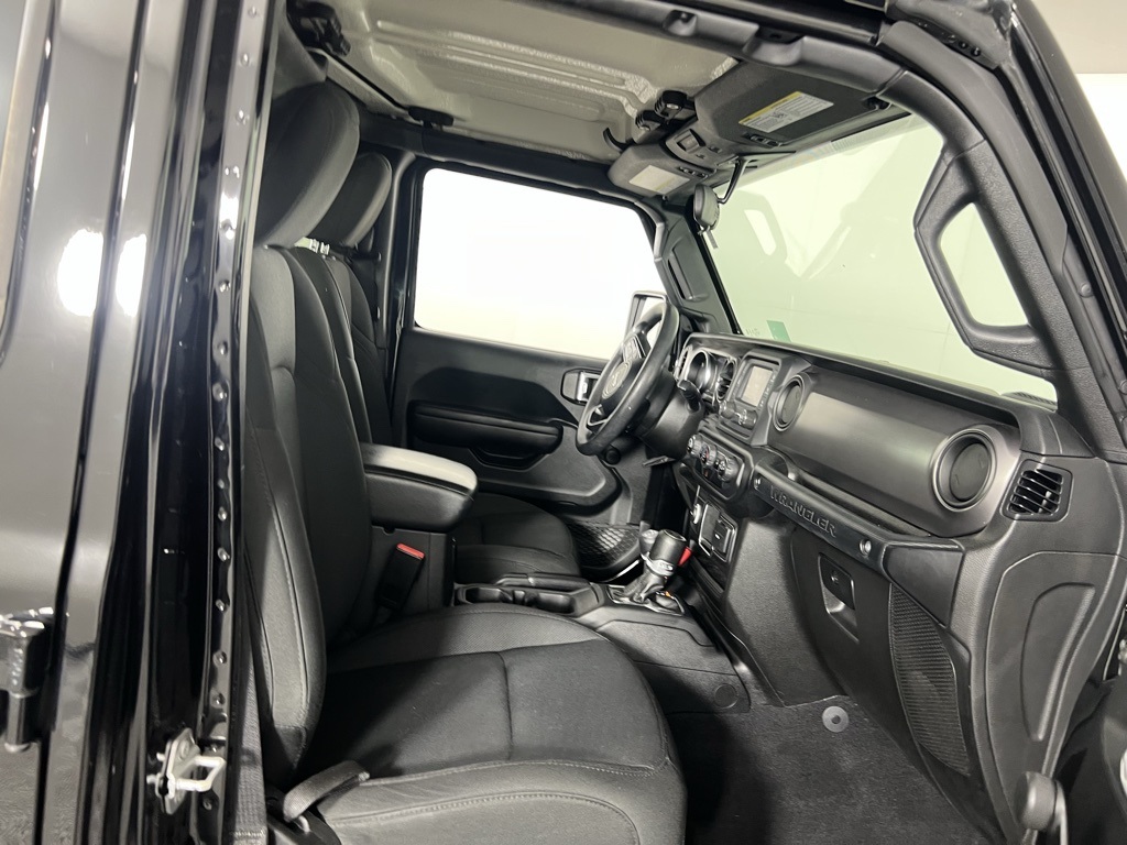 2021 Jeep Wrangler Unlimited Willys photo 25