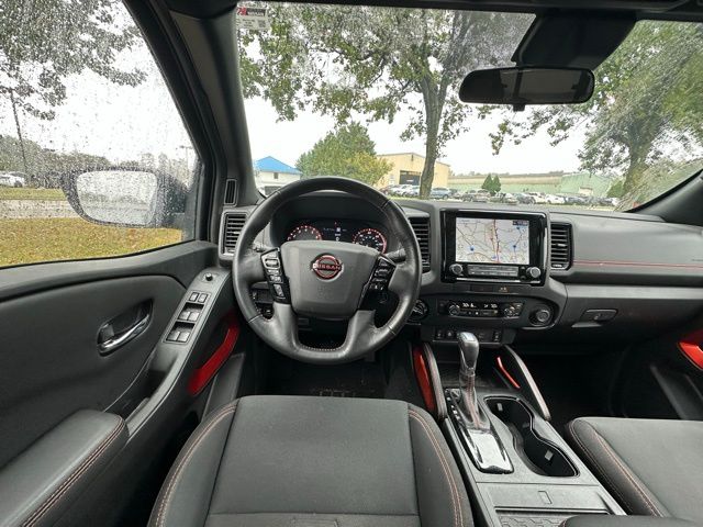 2023 Nissan Frontier PRO-4X photo 15