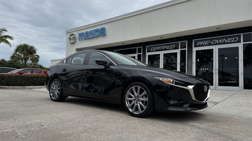 2022 Mazda Mazda3 Select photo 18