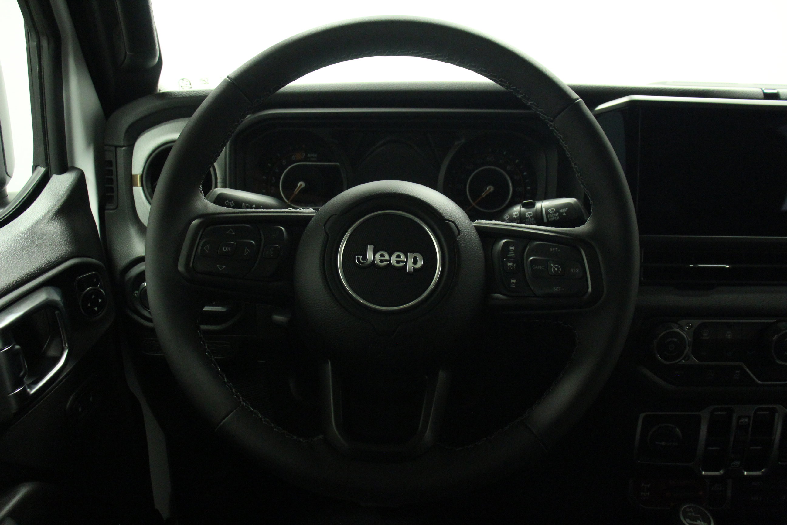 2025 Jeep Wrangler Willys photo 16
