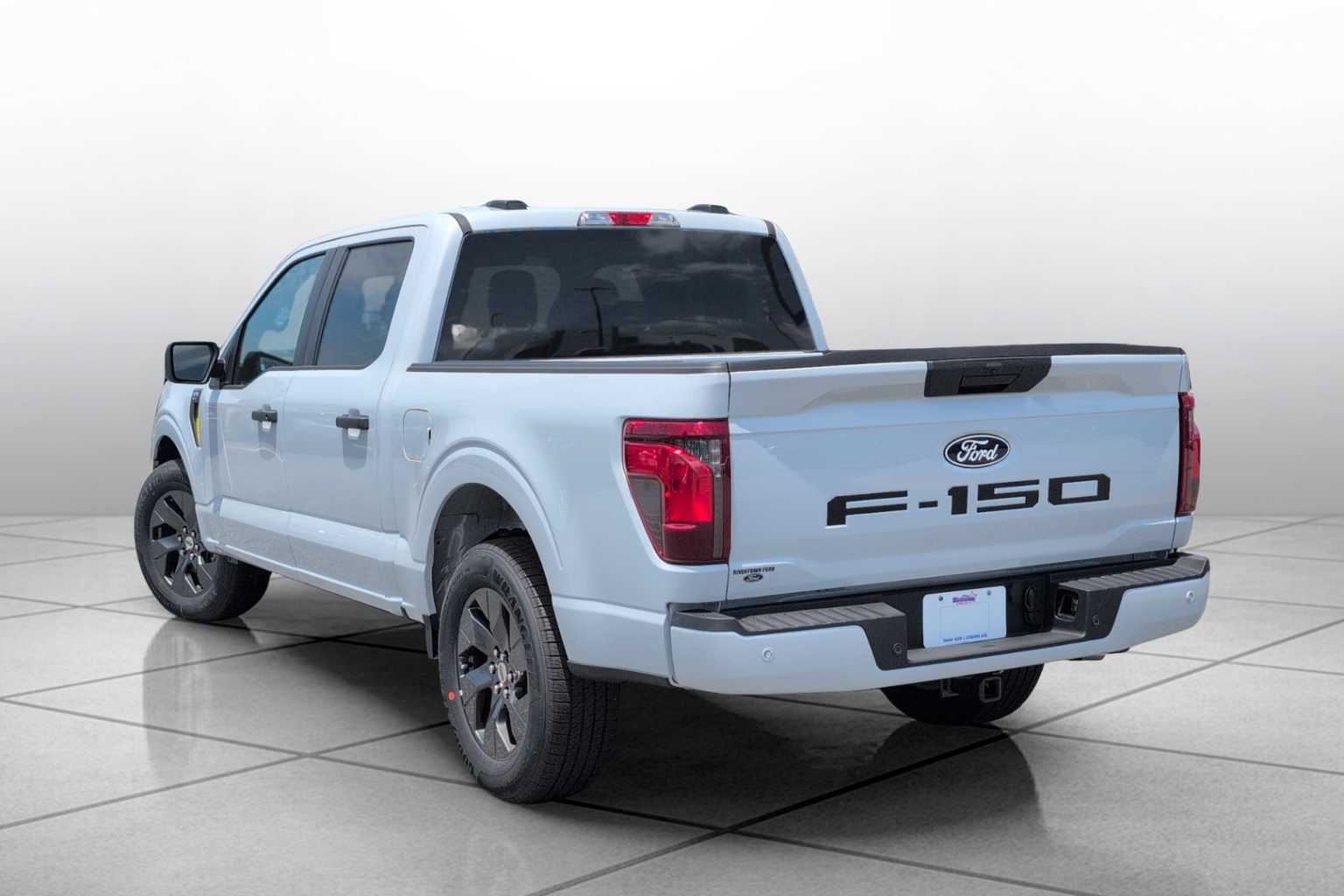 2025 Ford F-150 STX photo 14