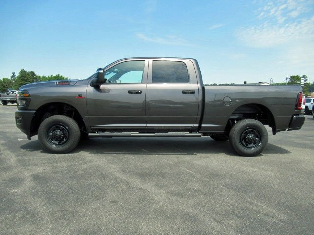 2025 Ram 2500 Tradesman photo 2