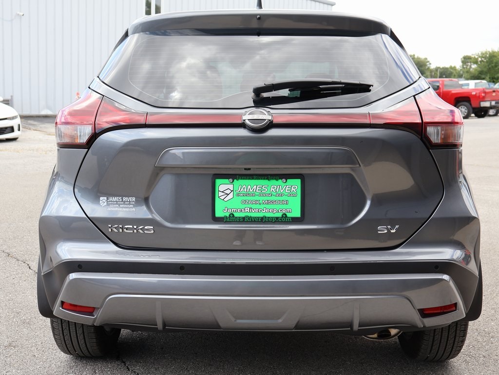 2023 Nissan Kicks SV photo 4