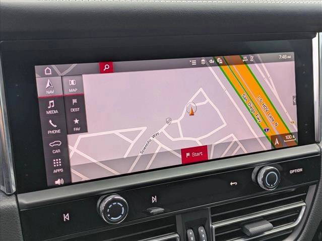 2026 Porsche Macan GTS photo 18