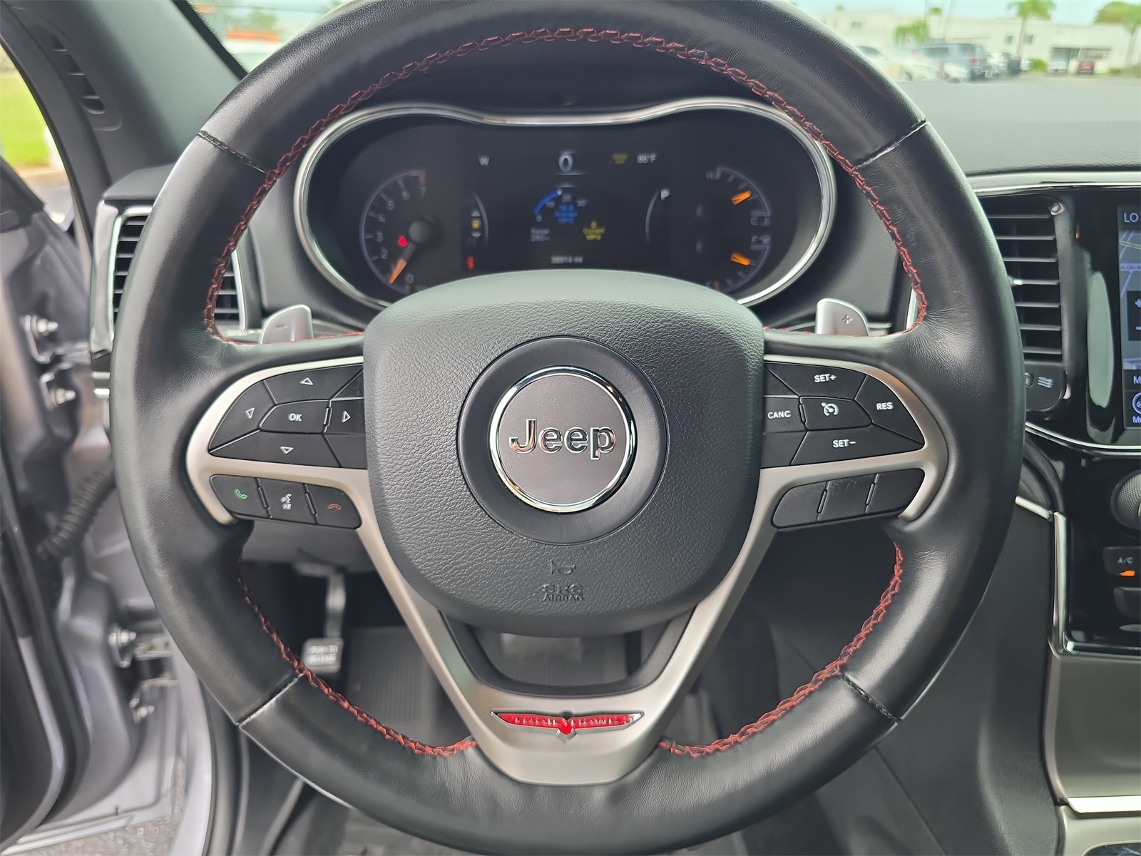 2021 Jeep Grand Cherokee Trailhawk photo 26