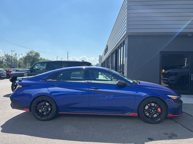 2025 Hyundai Elantra N Base photo 3