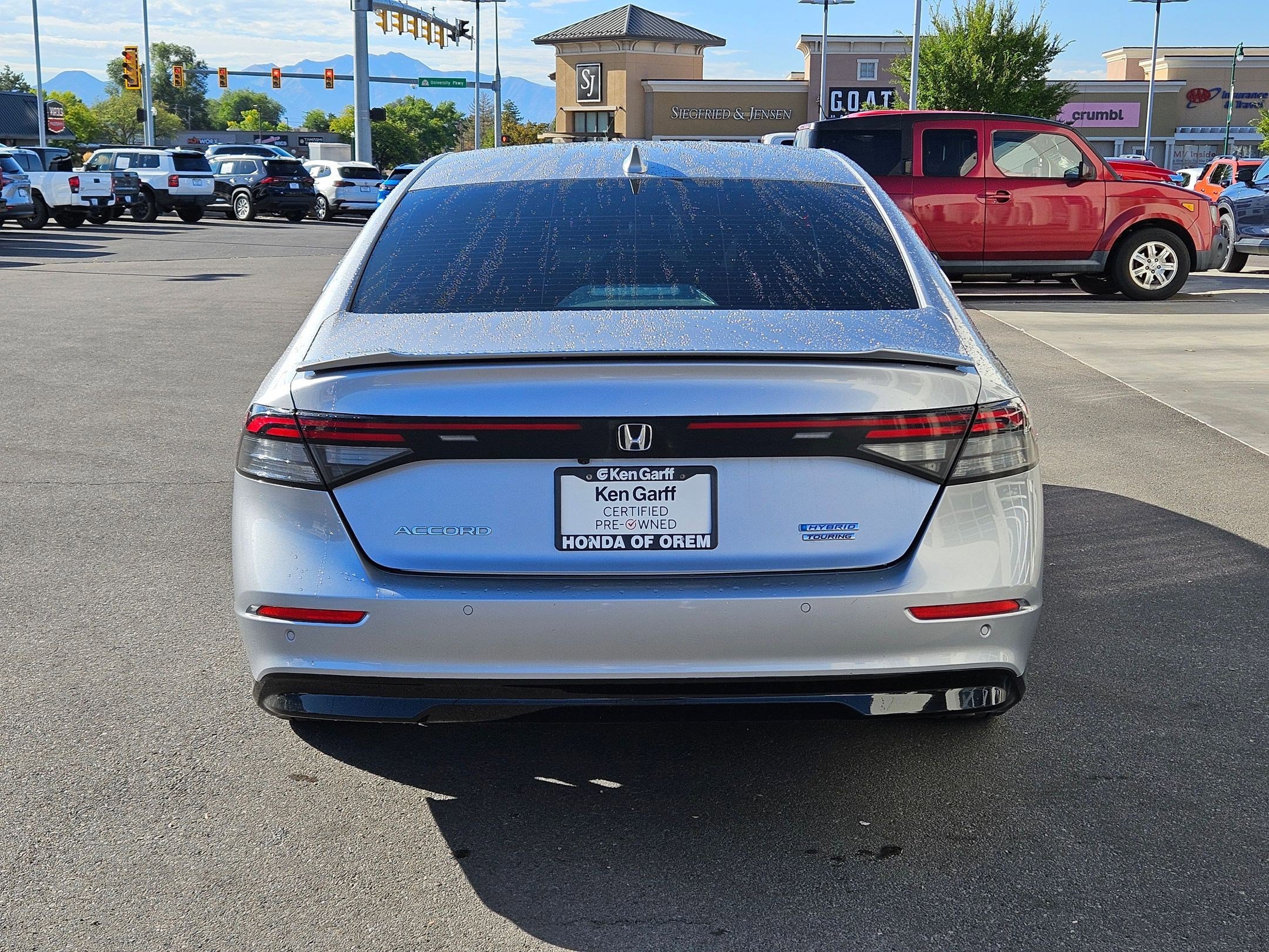 2023 Honda Accord Hybrid Touring photo 4