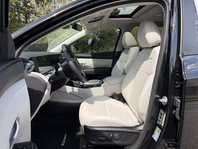 2025 Hyundai Tucson SEL Convenience photo 10