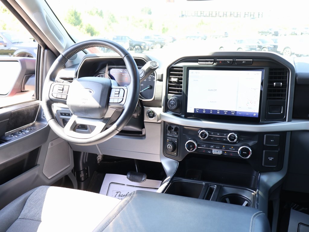 2022 Ford F-150 XLT photo 12