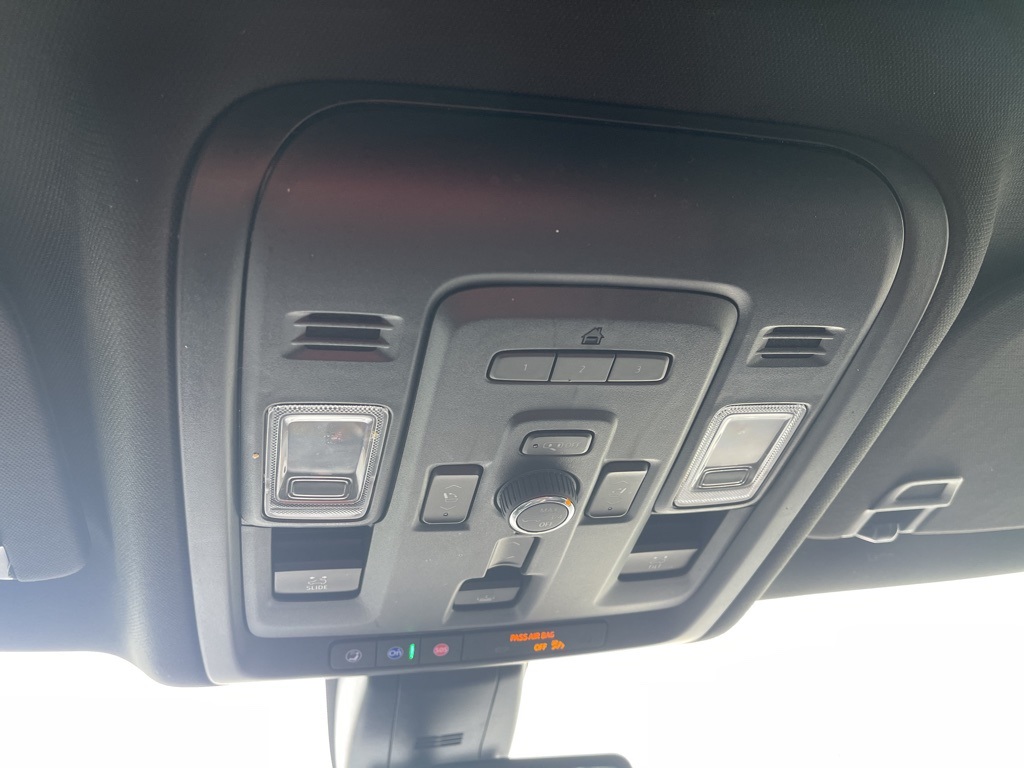 2022 Gmc Yukon Denali photo 16