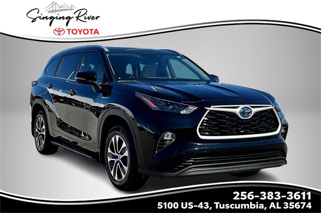 2024 Toyota Highlander XLE's photo