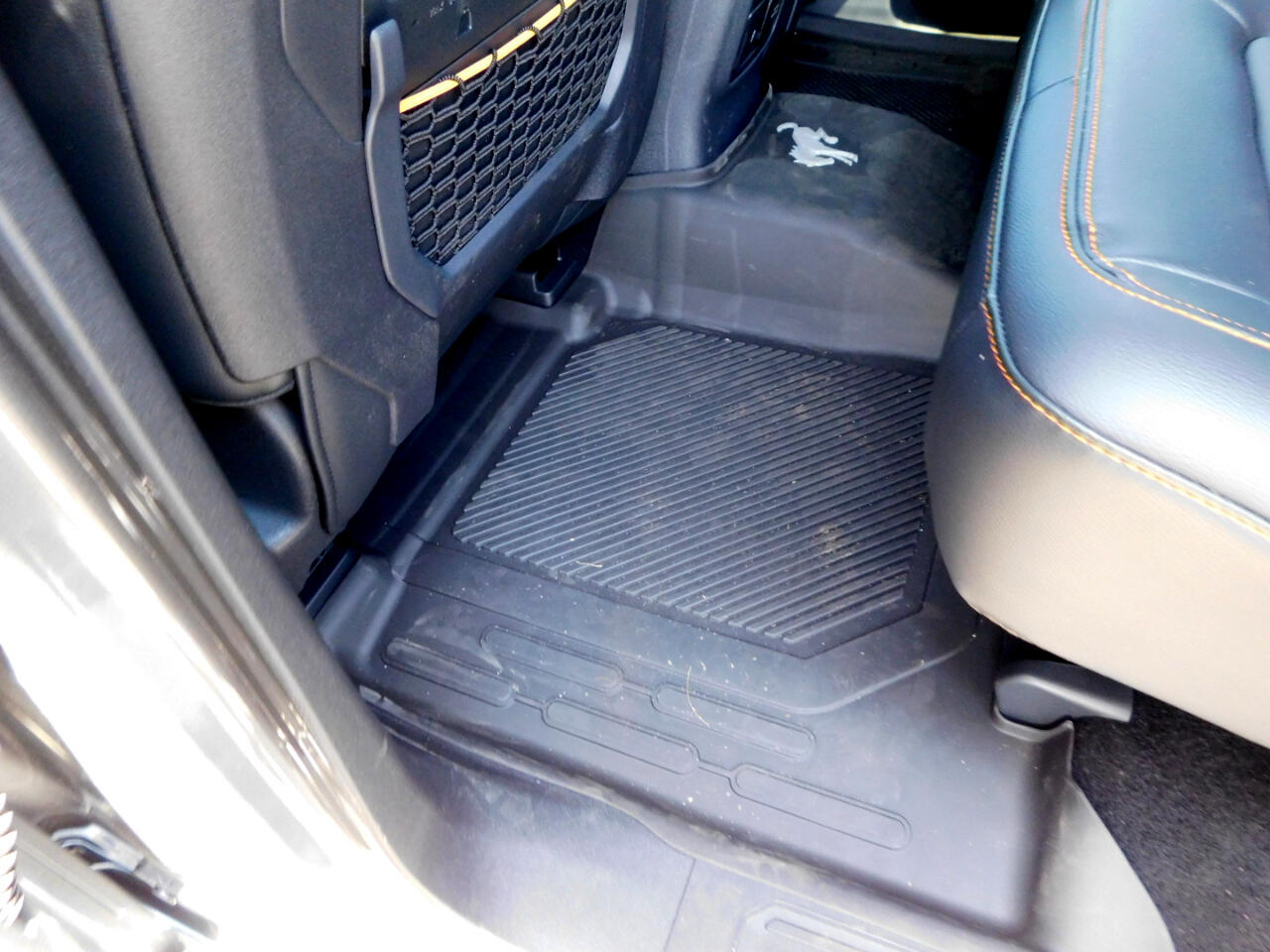 New 2024 Carbonized Gray Metallic Ford Badlands® image 22