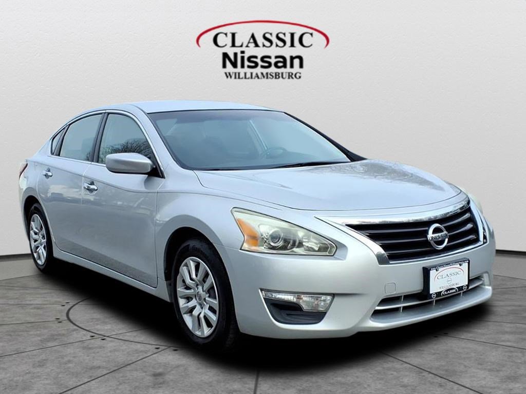 2013 Nissan Altima Sedan S's photo