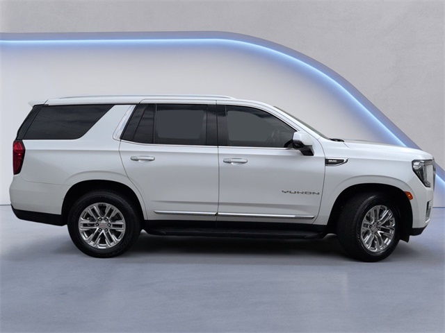 2021 Gmc Yukon SLT photo 3