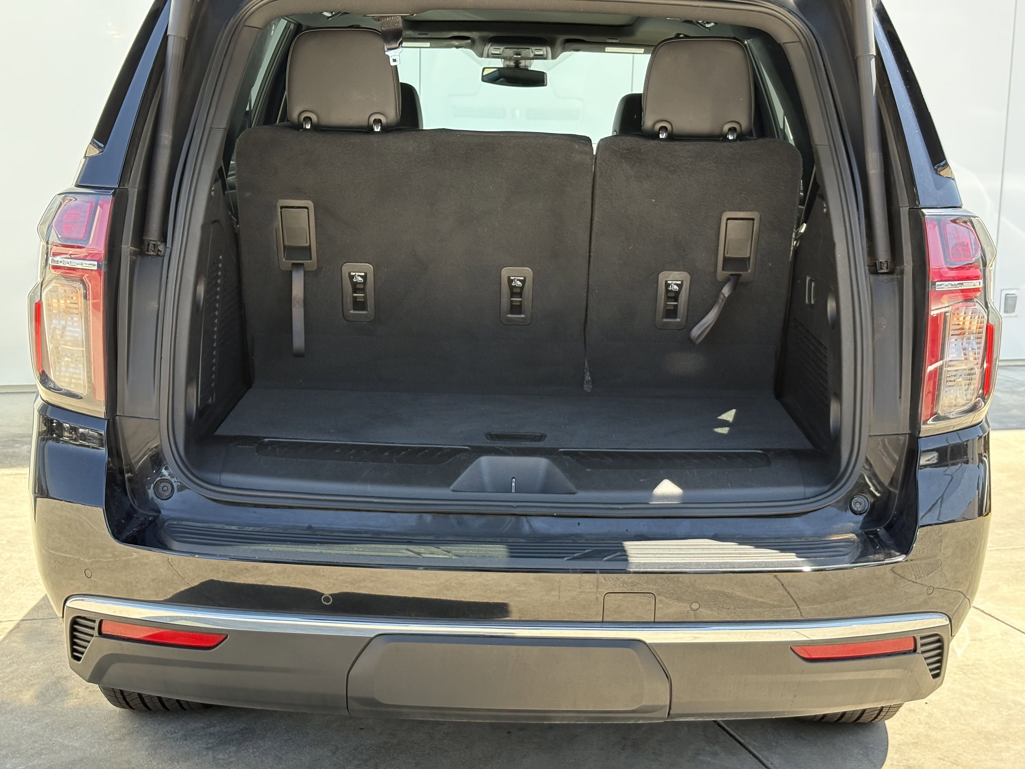 2022 Chevrolet Tahoe LT photo 9