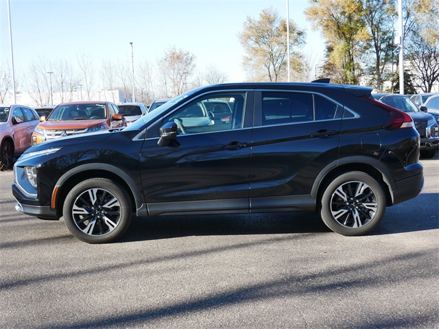 2023 Mitsubishi Eclipse Cross SE photo 2