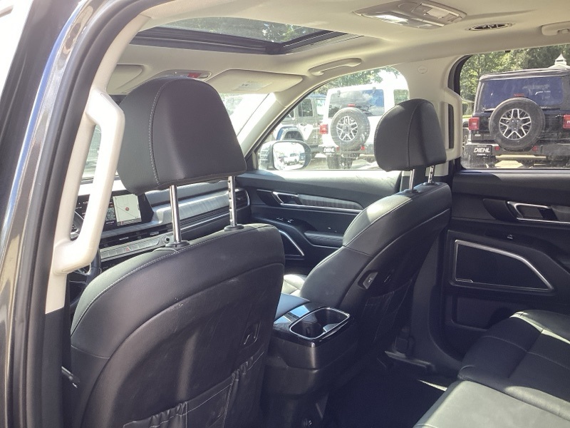2024 Kia Telluride EX photo 12