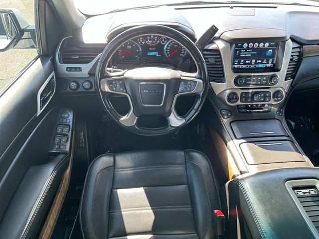 2019 Gmc Yukon Denali photo 16