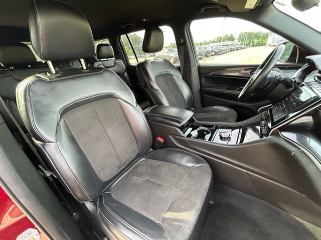 2022 Jeep Grand Cherokee Altitude photo 17