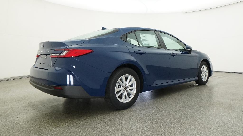 2026 Toyota Camry LE photo 21