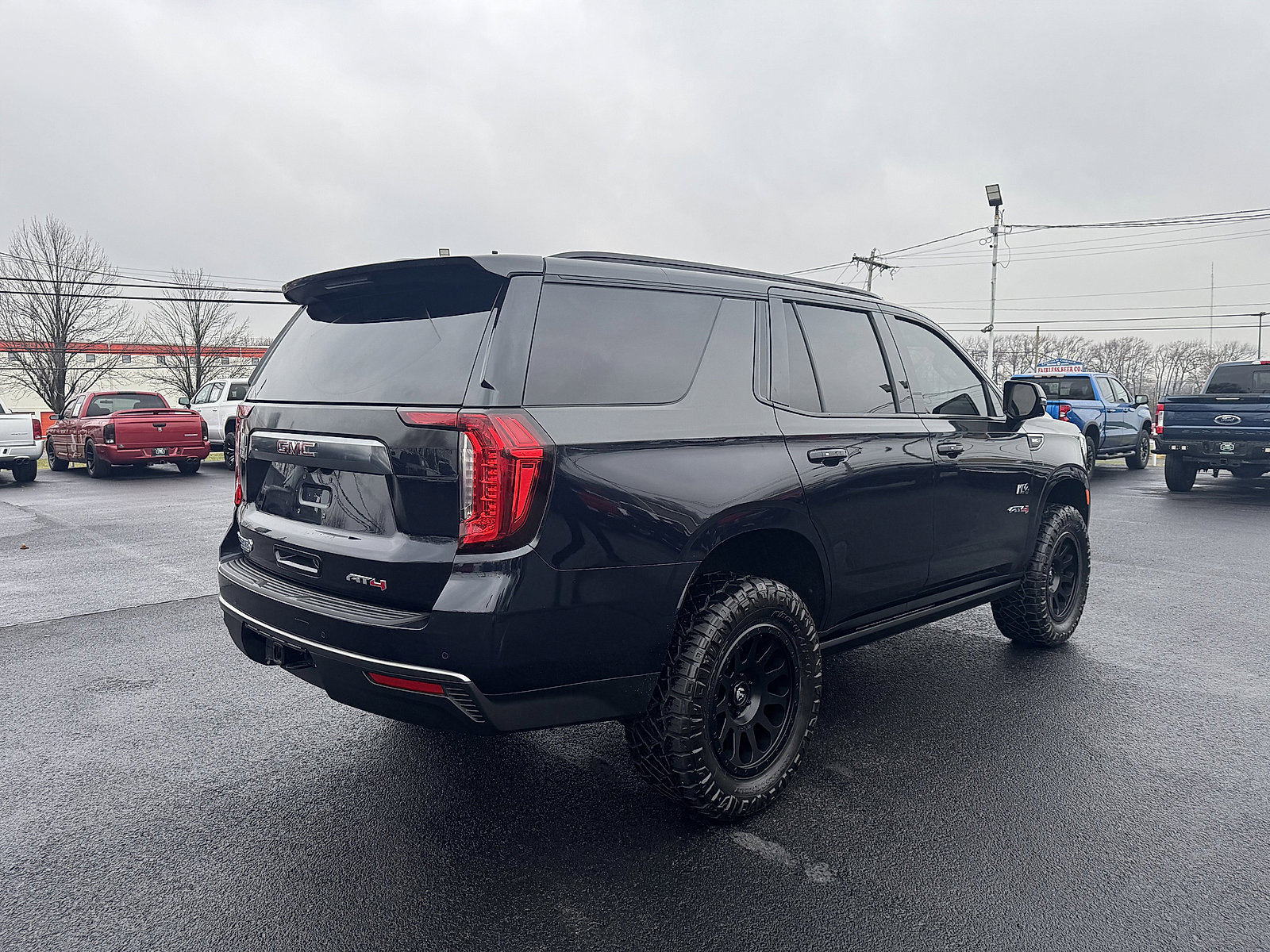 2023 Gmc Yukon AT4 photo 3