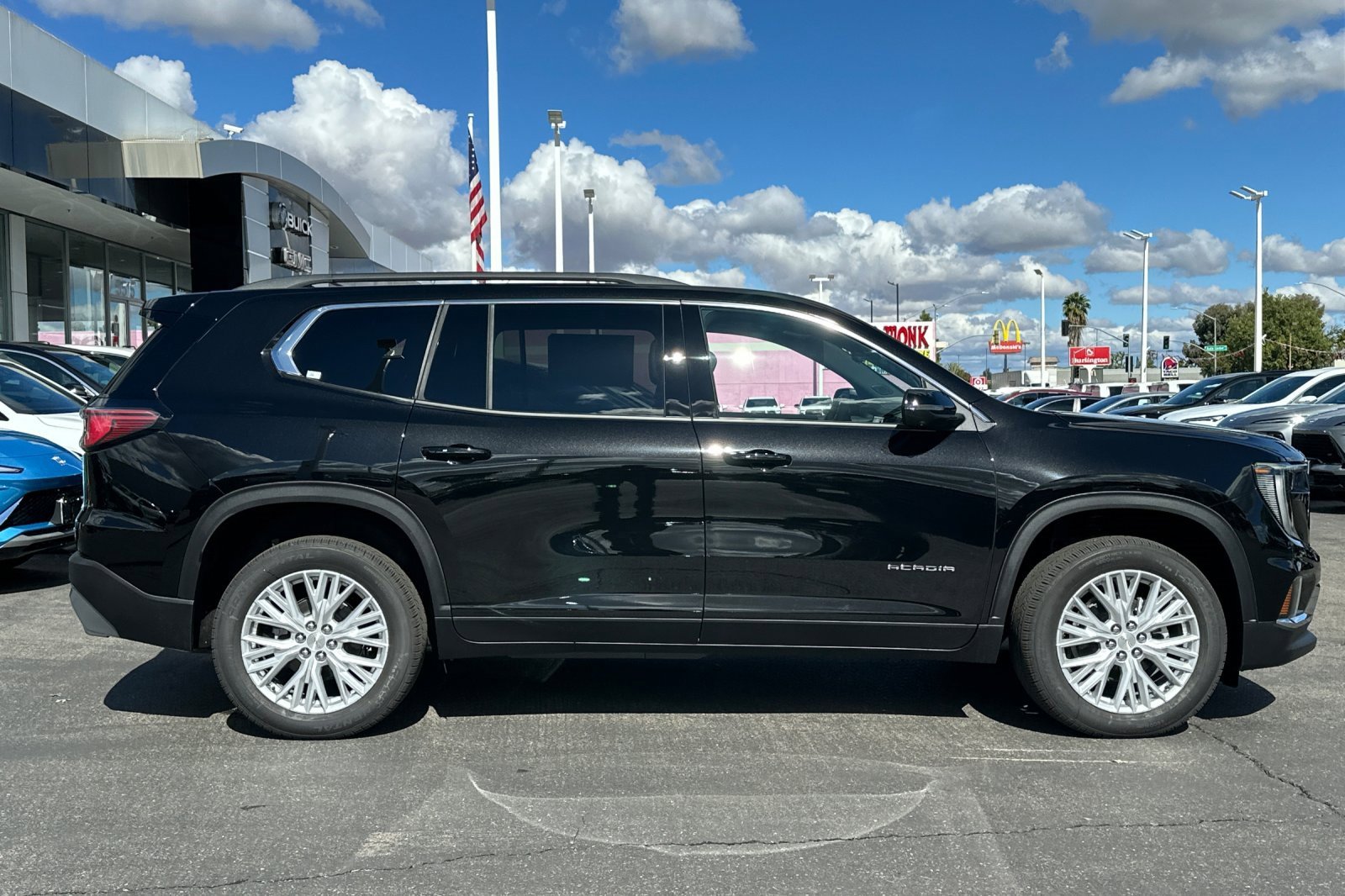 2026 Gmc Acadia Elevation photo 3