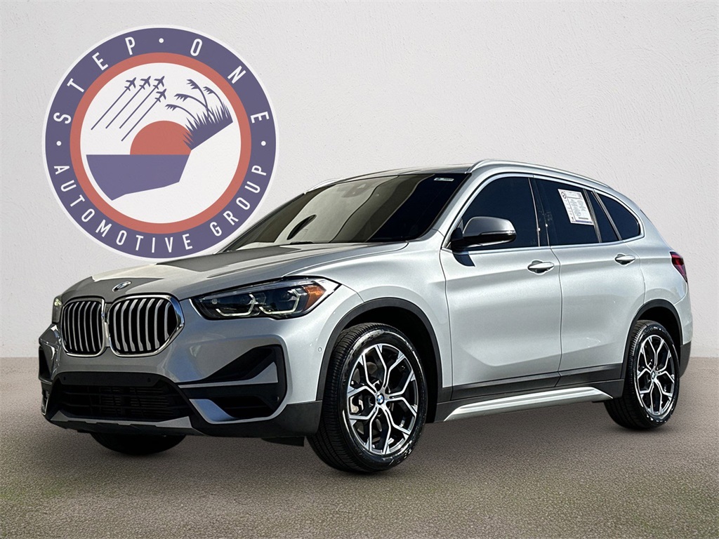 2021 BMW X1 28i's photo