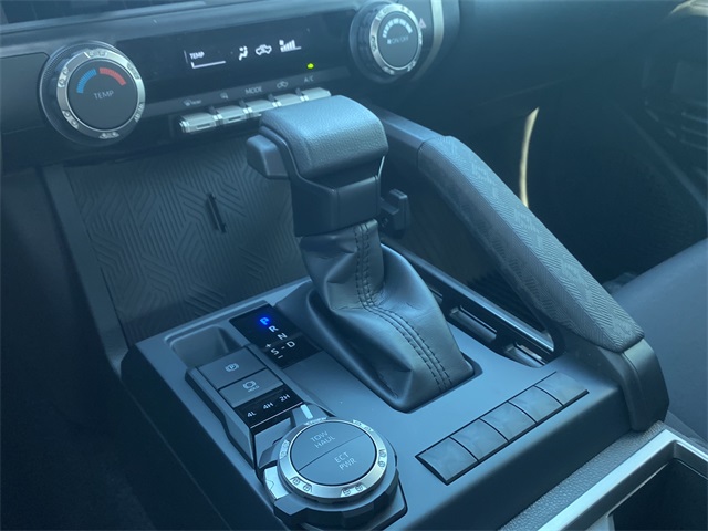 2025 Toyota Tacoma SR5 4x4 Double Cab photo 22