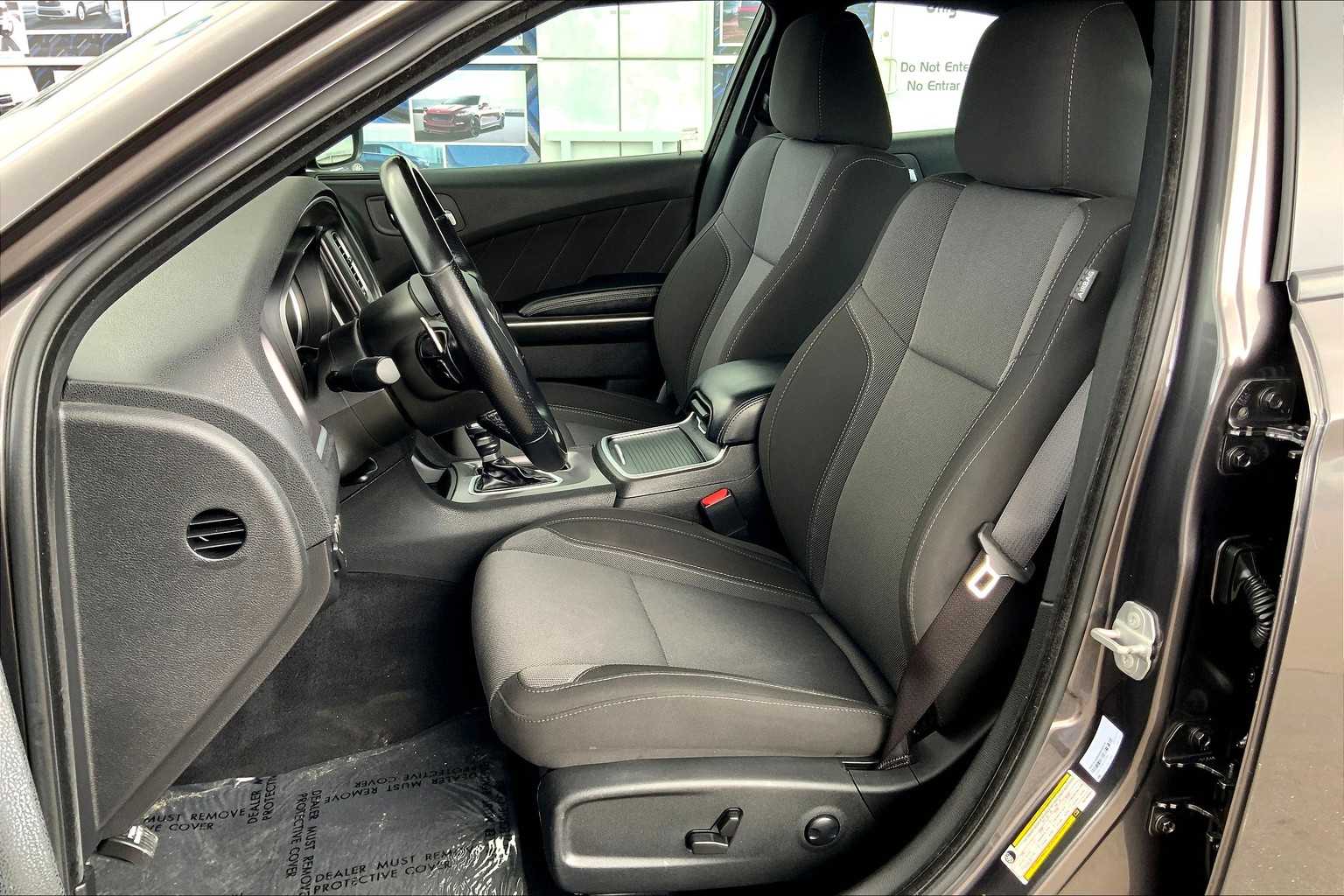 2022 Dodge Charger SXT photo 7