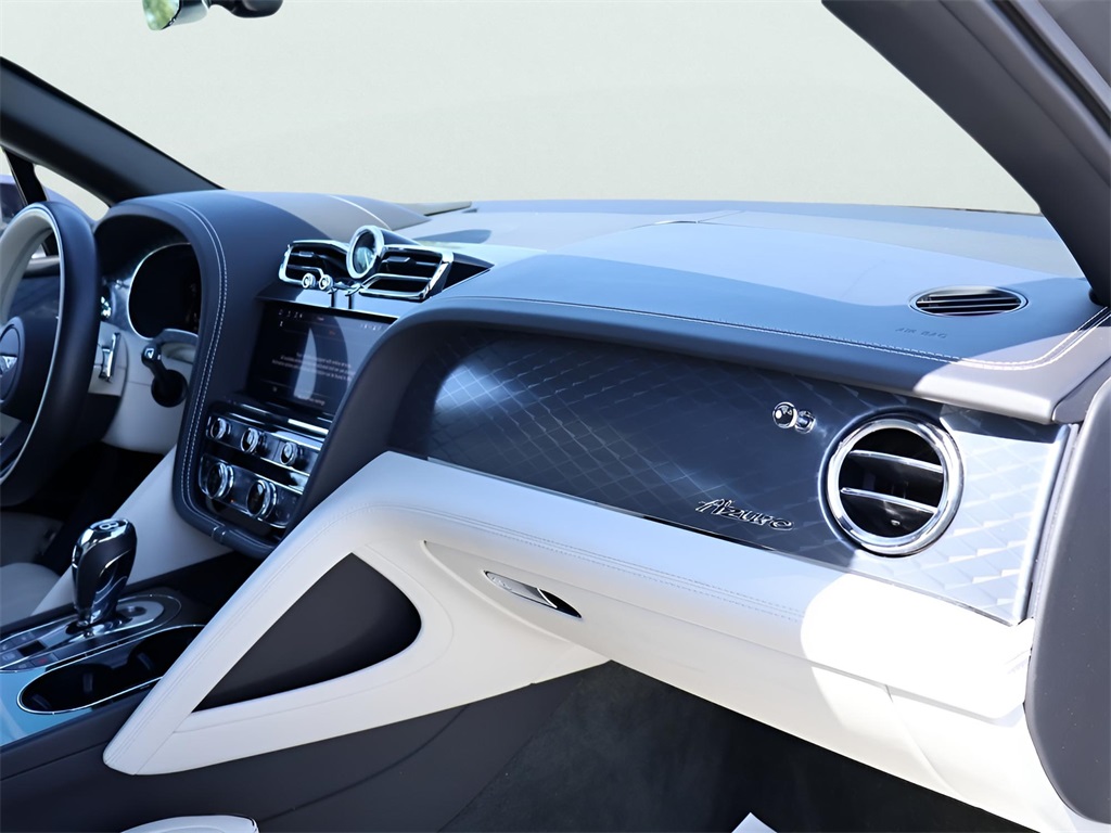 2023 Bentley Bentayga EWB Azure photo 8