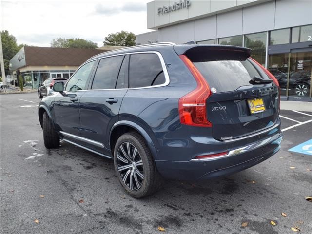 2025 Volvo XC90 Plus AWD photo 4