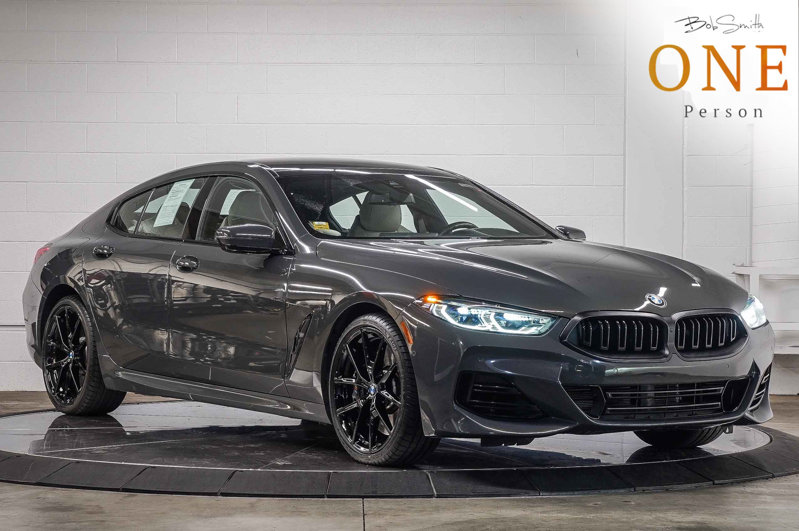 2023 BMW 8 Series 840i's photo