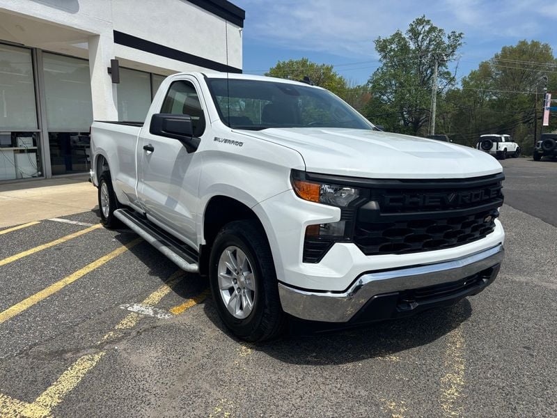 2024 Chevrolet Silverado 1500 Work Truck photo 2