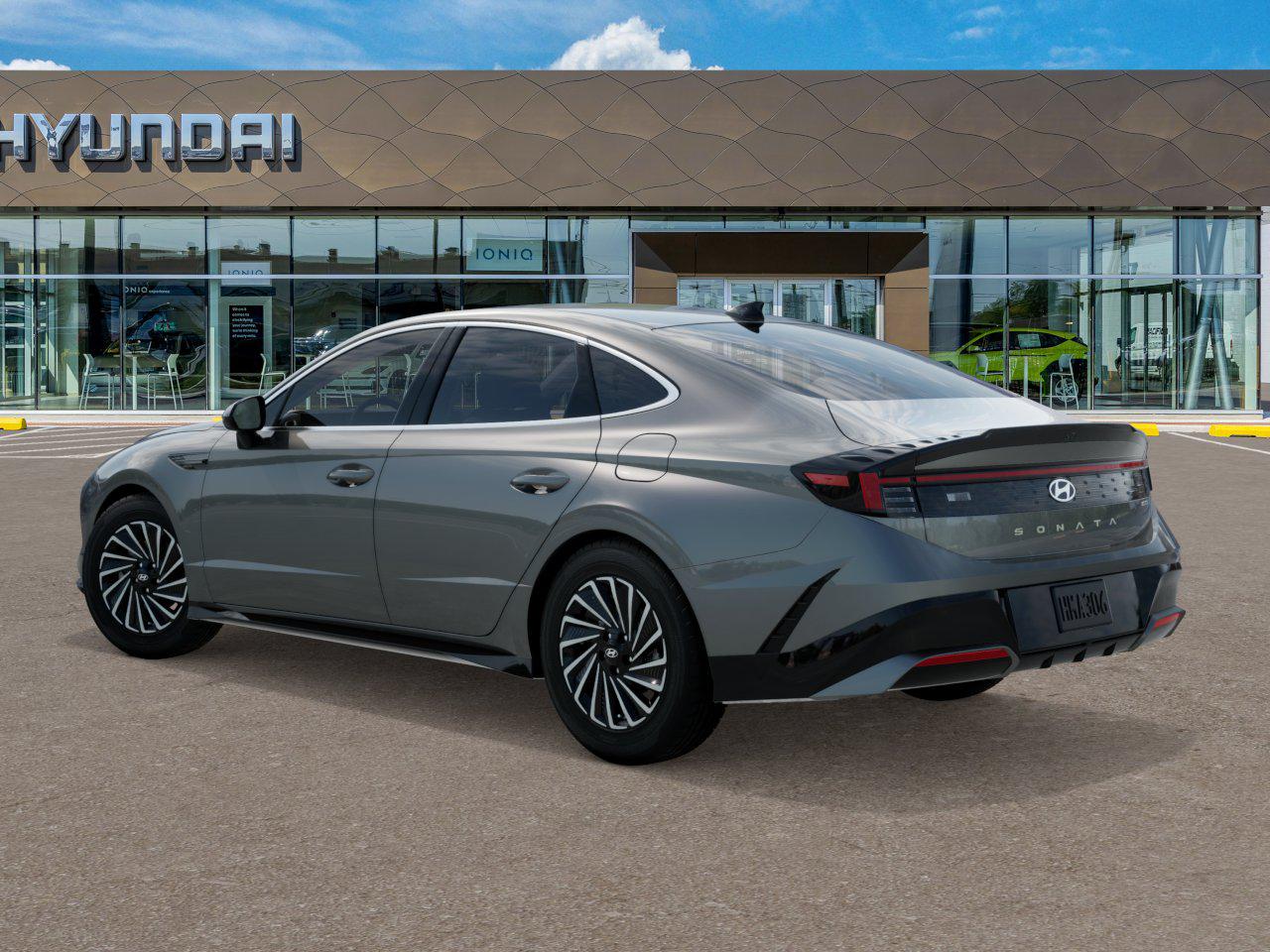 2025 Hyundai Sonata Hybrid SEL photo 3