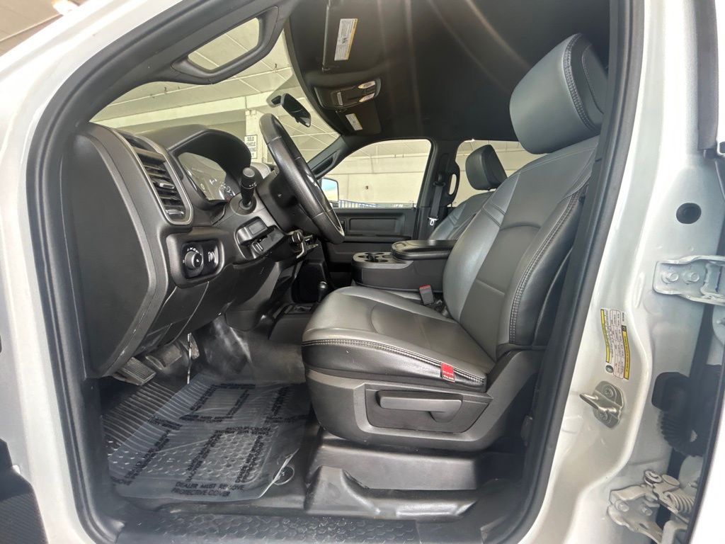 2024 Ram 2500 Tradesman photo 8