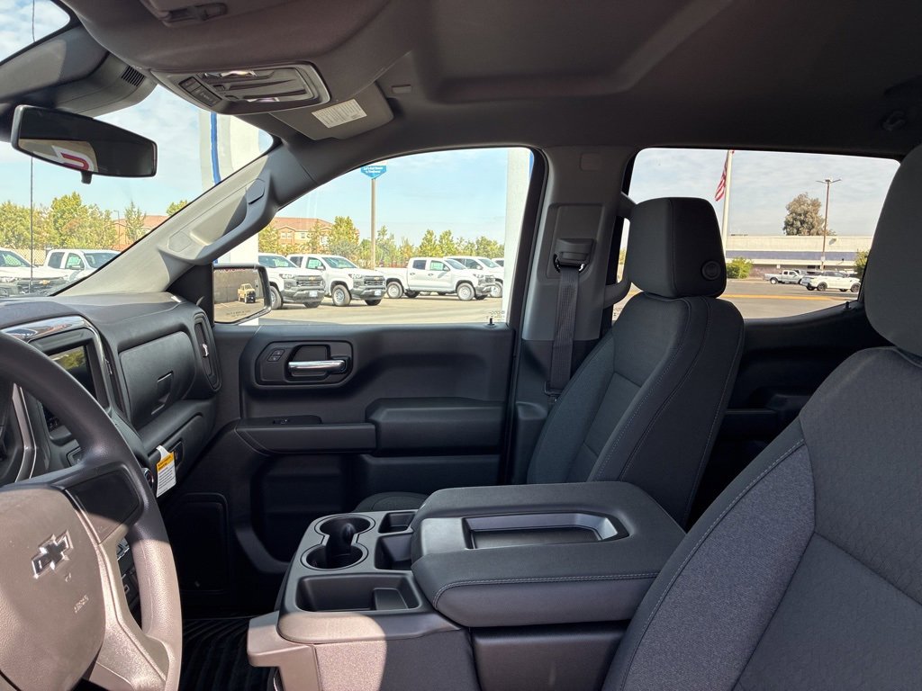 2025 Chevrolet Silverado 1500 Custom Trail Boss photo 17