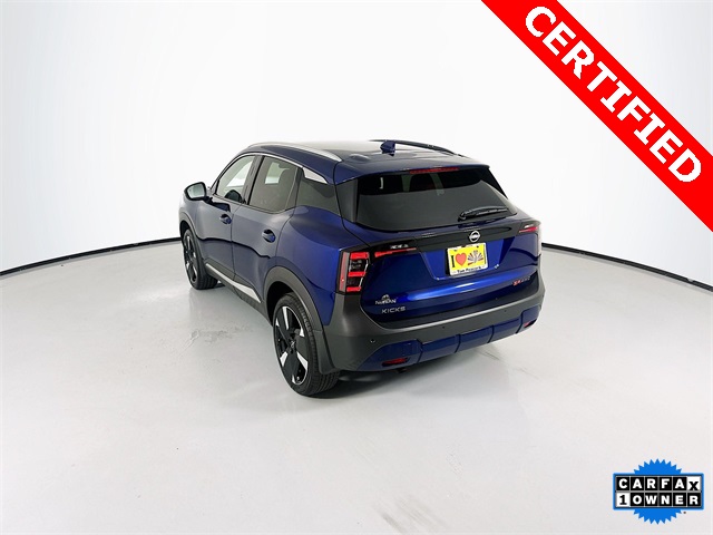 2025 Nissan Kicks SR photo 2