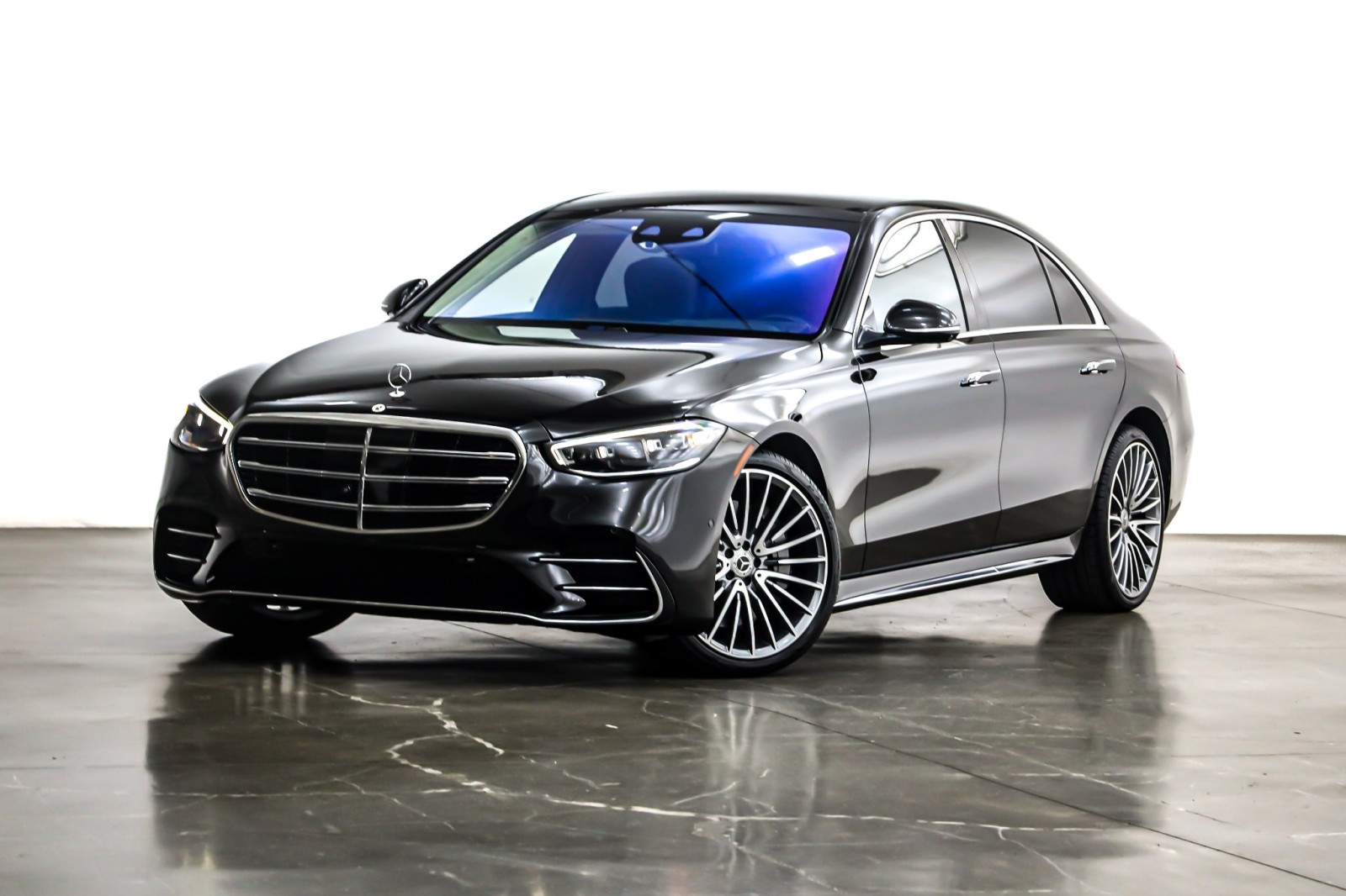 2022 Mercedes-Benz S-Class S 580's photo